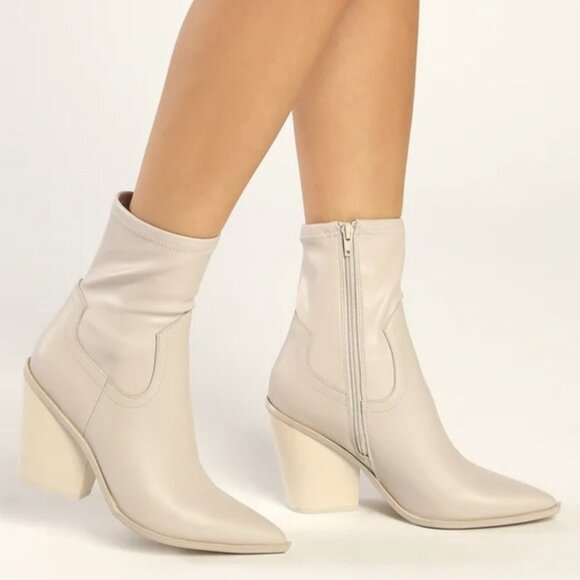 Steve Madden Shoes - STEVE MADDEN THORN WESTERN ANKLE BOOTS SIZE 10 BRAND NEW WITHOUT BOX